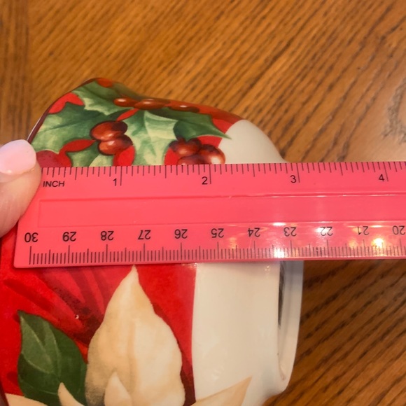 BEAUTIFUL Holiday/Christmas Bowl NWOT - Porcelain China Gorgeously Designed - Picture 9 of 15